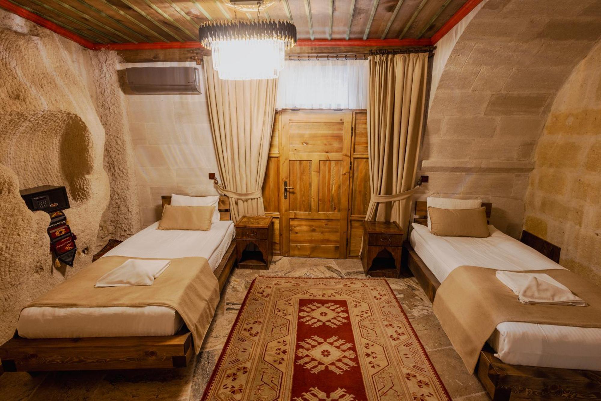 Noah'S Ark Cave Hotel Goreme Exterior photo